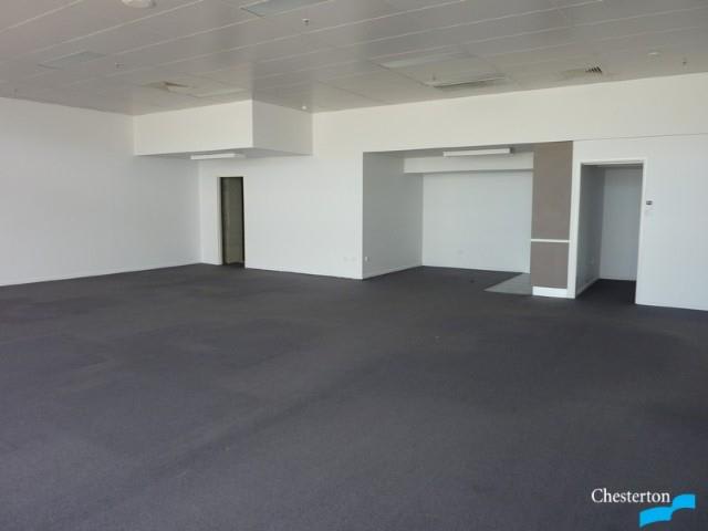 Click to view all images Chermside QLD 4032 - Image 3