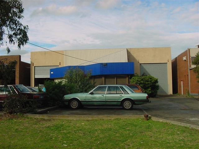 Click to view all images 40 Hinkler Road Mordialloc VIC 3195 - Image 2