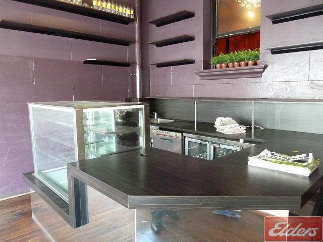 Click to view all images Woolloongabba QLD 4102 - Image 2