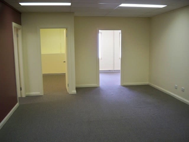Click to view all images 28/1 Maitland Pl Baulkham Hills NSW 2153 - Image 2