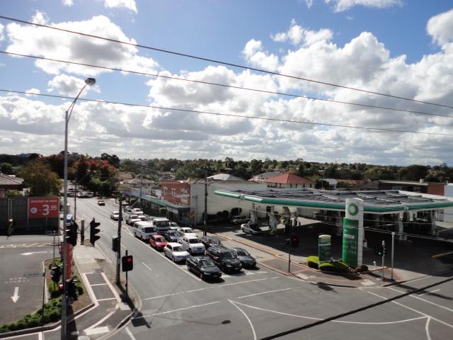 Click to view all images Level 2/880 Canterbury Box Hill VIC 3128 - Image 1