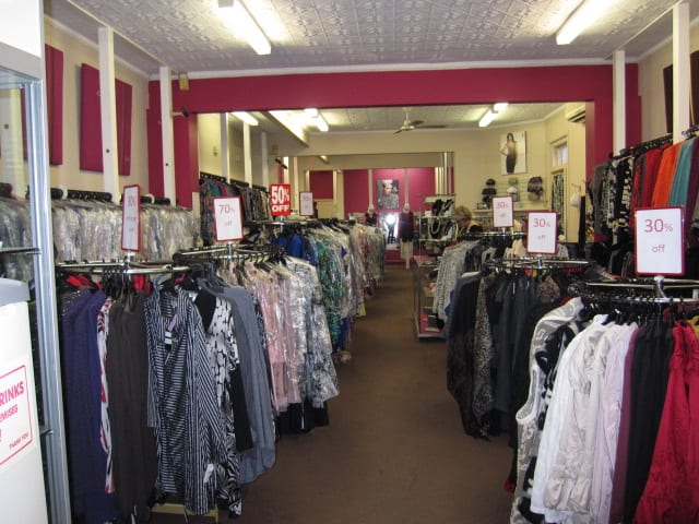 Click to view all images 592 Balcombe Road Black Rock VIC 3193 - Image 2