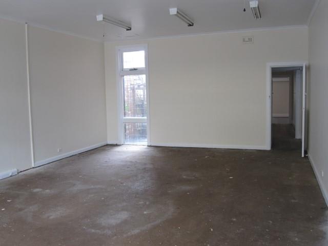 Click to view all images 301 Waverley Road Malvern East VIC 3145 - Image 3