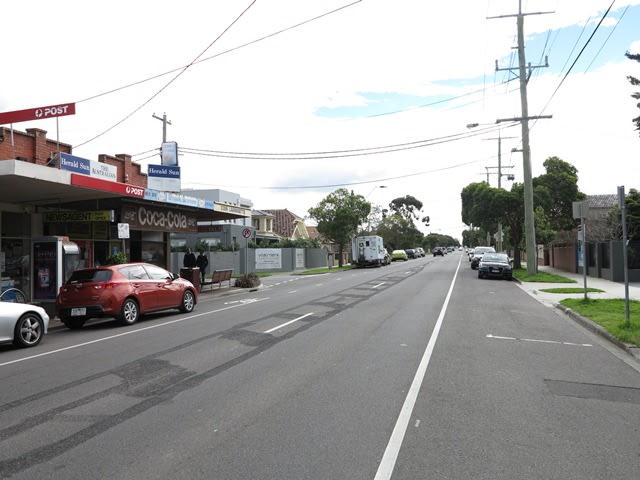 Click to view all images 181A Booran Road Caulfield South VIC 3162 - Image 3