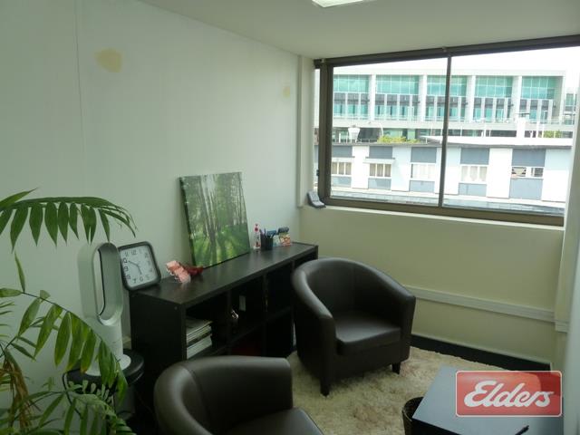 Click to view all images West End QLD 4101 - Image 3