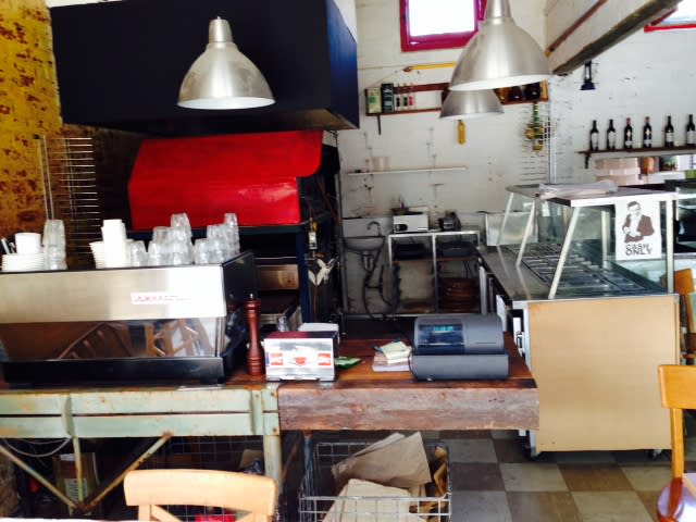 Click to view all images 43 Carlisle Street St Kilda VIC 3182 - Image 2