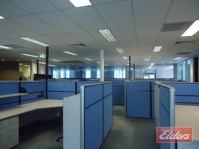 Click to view all images Milton QLD 4064 - Image 3