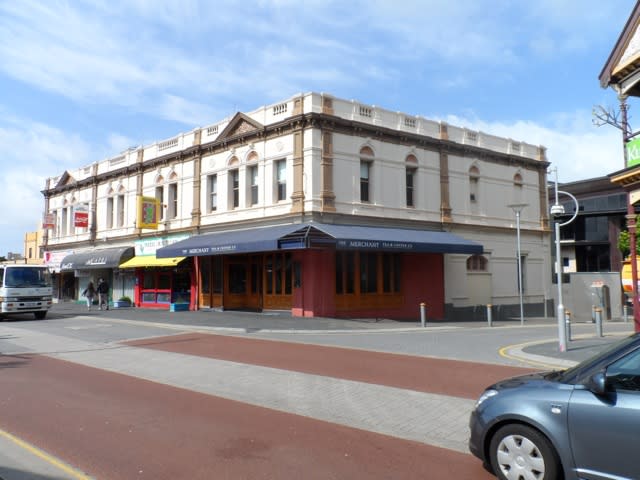 Click to view all images Shop 1/17 South Terrace Fremantle WA 6160 - Image 2
