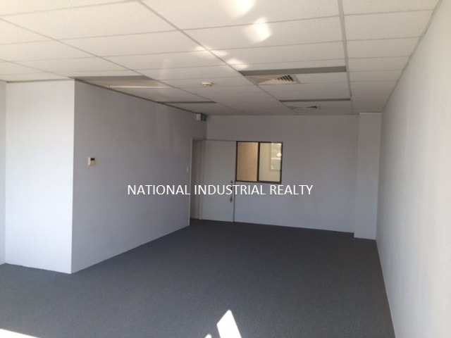 Click to view all images Smithfield NSW 2164 - Image 2