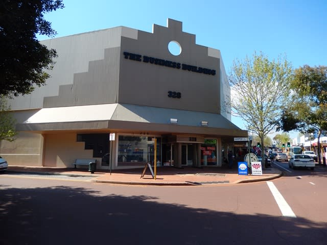 Click to view all images Suite 23 //328 Albany Highway Victoria Park WA 6100 - Image 1