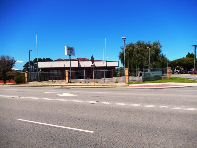 Click to view all images 11 Welshpool Road St James WA 6102 - Image 1