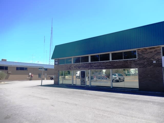 Click to view all images Unit 18 /2-14 Sheffield Road Welshpool WA 6106 - Image 1