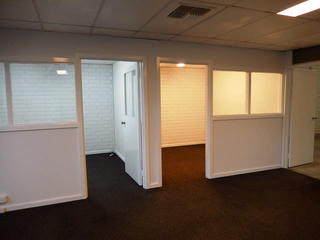 Click to view all images Suite 1 / /207 Bank Street East Victoria Park WA 6101 - Image 2