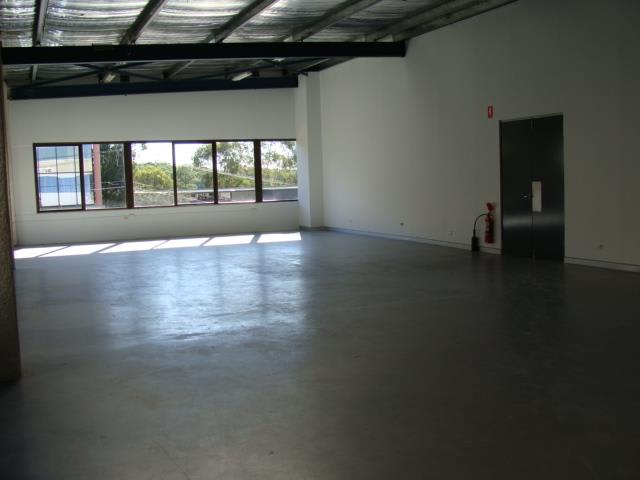 Click to view all images Unit 6/39 Leighton Place Hornsby NSW 2077 - Image 2