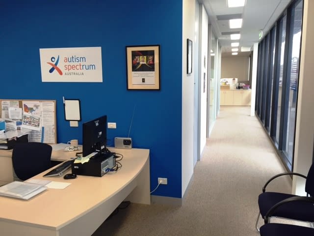 Click to view all images 2b/12 Hall Street Moonee Ponds VIC 3039 - Image 3