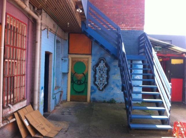 Click to view all images Suite 3, 296 Carlisle Street Balaclava VIC 3183 - Image 1