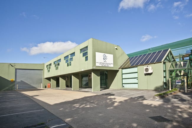 Click to view all images 52 Buckland Street Clayton VIC 3168 - Image 1