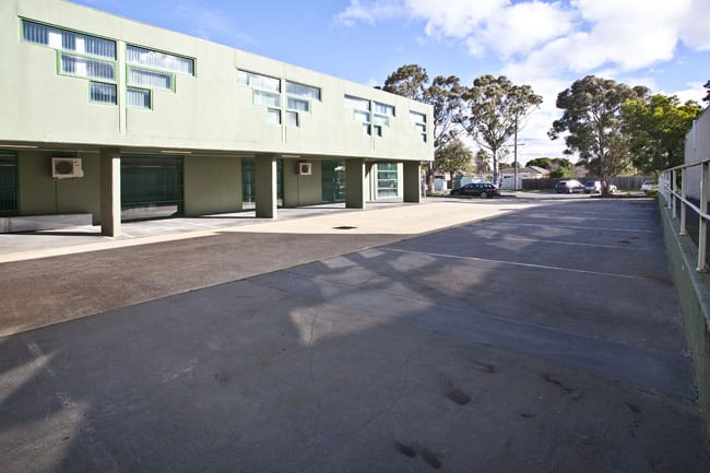 Click to view all images 52 Buckland Street Clayton VIC 3168 - Image 3