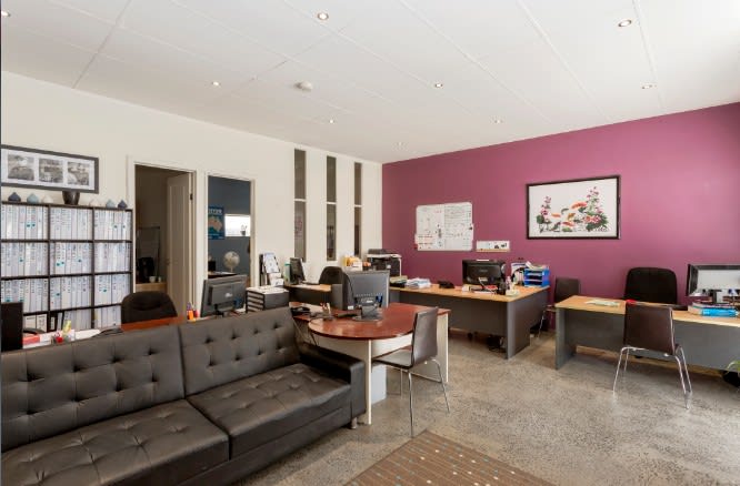 Click to view all images 2/535 Clayton Road Clayton South VIC 3169 - Image 2