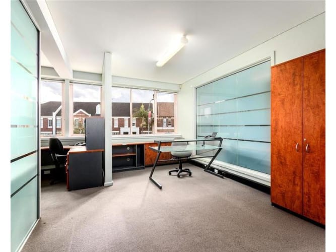Click to view all images 1/942 Military Road Mosman NSW 2088 - Image 2