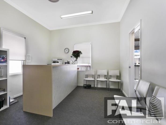 659 Sherwood Road Sherwood QLD 4075 - Image 2