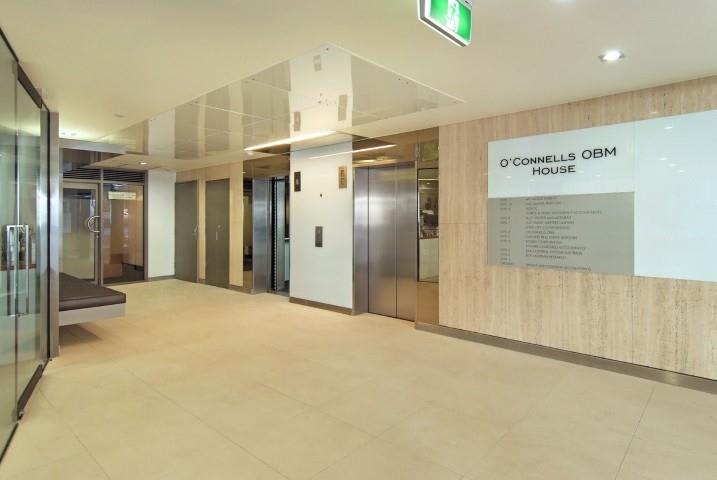 Click to view all images Brisbane City QLD 4000 - Image 3