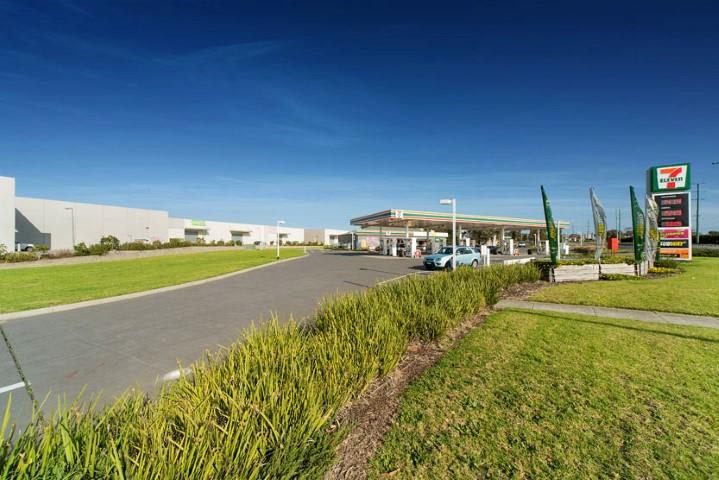 Click to view all images 40-46 McMahons Road Frankston VIC 3199 - Image 3