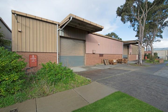Click to view all images 3 Buckland Street Clayton VIC 3168 - Image 2