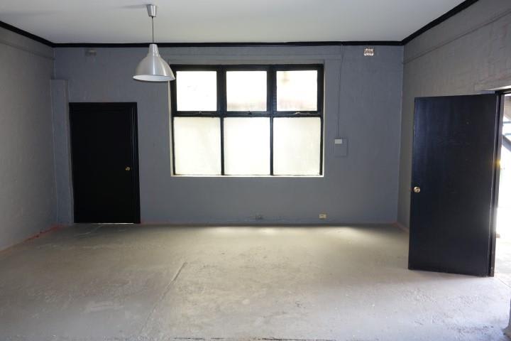 Click to view all images Suite 3, 296 Carlisle Street Balaclava VIC 3183 - Image 2