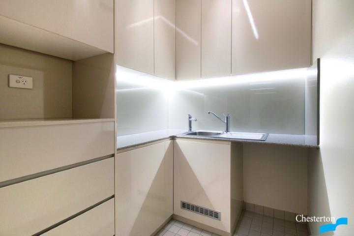 Click to view all images 150 Edward Street Brisbane City QLD 4000 - Image 3