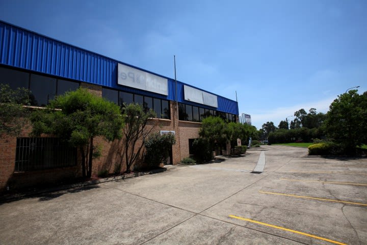 Click to view all images 51 Heathcote Road Moorebank NSW 2170 - Image 2