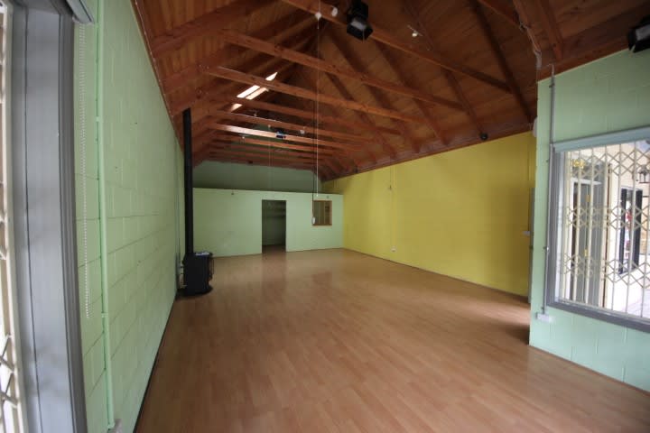 Click to view all images 4/47-53 Olinda Monbulk Road Olinda VIC 3788 - Image 2
