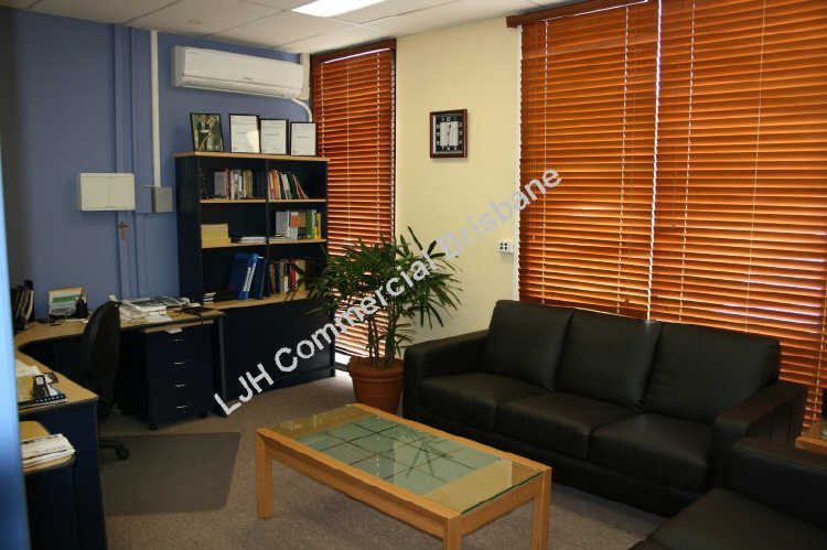 Click to view all images 8/45 Commercial Drive Shailer Park QLD 4128 - Image 1