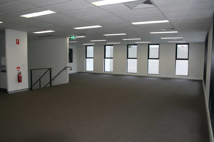 Click to view all images 2/86 Gardens Drive Acacia Ridge QLD 4110 - Image 2