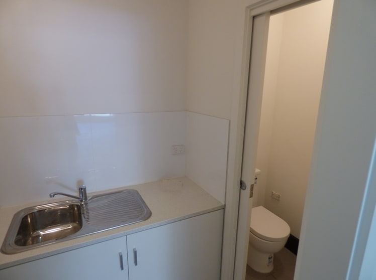 Click to view all images 362 Victoria Street North Melbourne VIC 3051 - Image 2