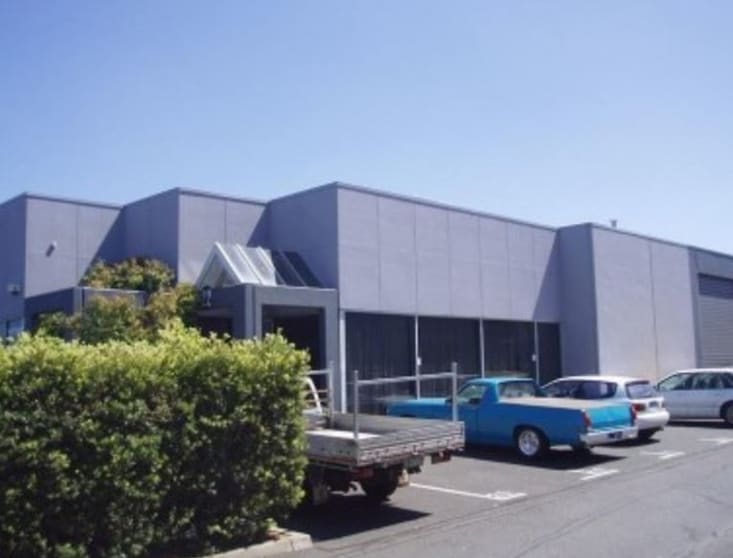 Click to view all images 22/23-25 Bunney Road Oakleigh South VIC 3167 - Image 3