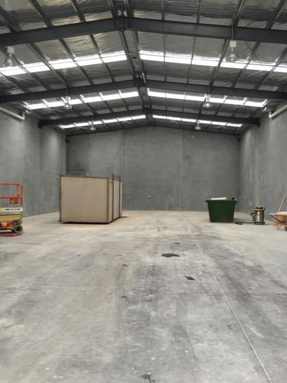 Click to view all images 6 Howes Road Airport West VIC 3042 - Image 2