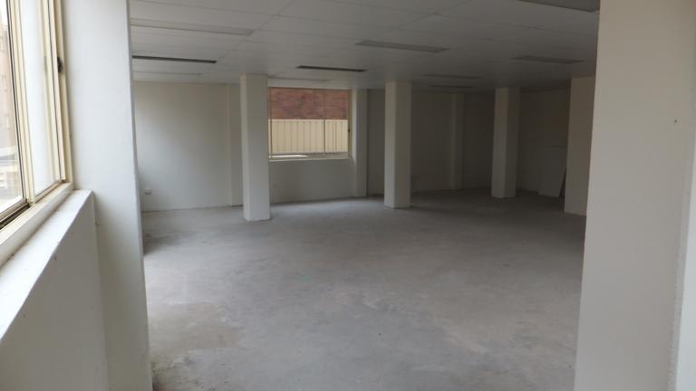 Click to view all images Unit 1/26 French Avenue Bankstown NSW 2200 - Image 3