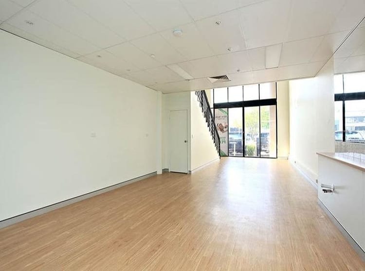 Click to view all images Milton QLD 4064 - Image 2