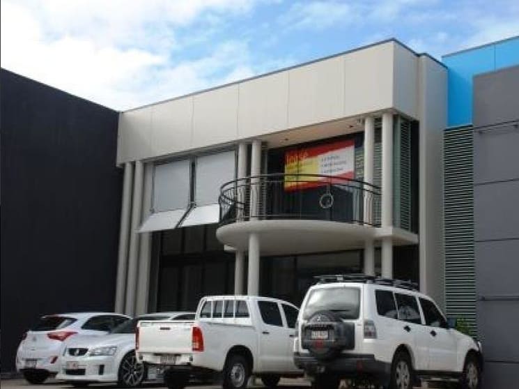 Click to view all images Milton QLD 4064 - Image 1