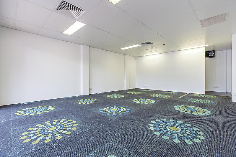 Click to view all images 4/250 Beaufort Street Perth WA 6000 - Image 3