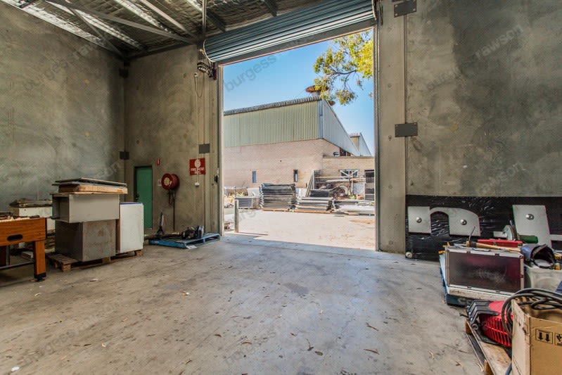 Click to view all images 4 Adams Street O'connor WA 6163 - Image 3