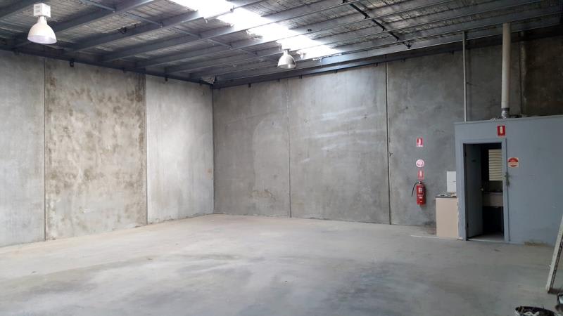 Click to view all images Unit 5/27 Clarice Road Box Hill VIC 3128 - Image 2