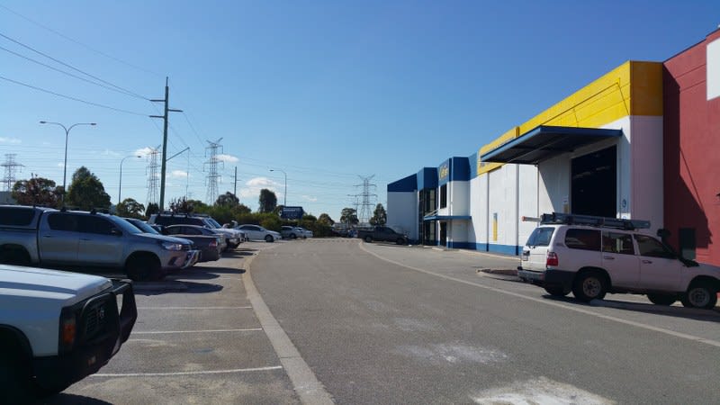 1/825 Marshall Road Malaga WA 6090 - Image 2