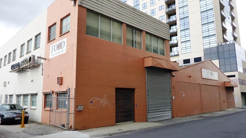 Click to view all images 6-10 Young Street Moonee Ponds VIC 3039 - Image 2