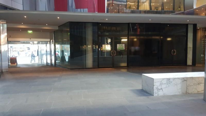 Click to view all images 1RC/757 Bourke St Docklands VIC 3008 - Image 1