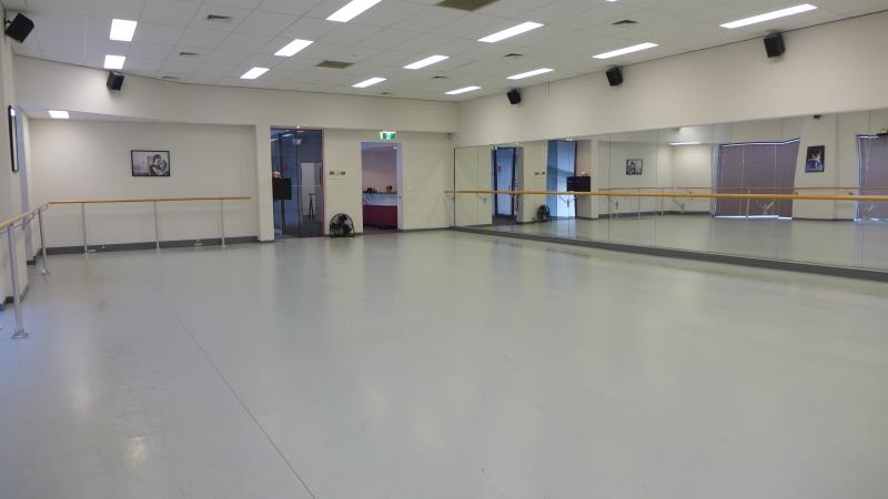 Click to view all images 33-37 Camberwell Road Hawthorn East VIC 3123 - Image 3
