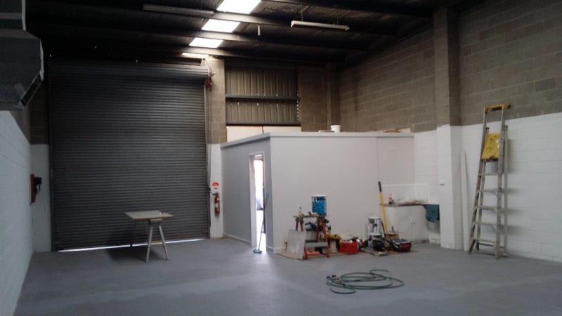 Click to view all images Unit 18/38-44 Dandenong Street Dandenong VIC 3175 - Image 3