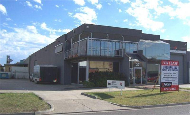 Click to view all images 27 Rhur Street Dandenong VIC 3175 - Image 1