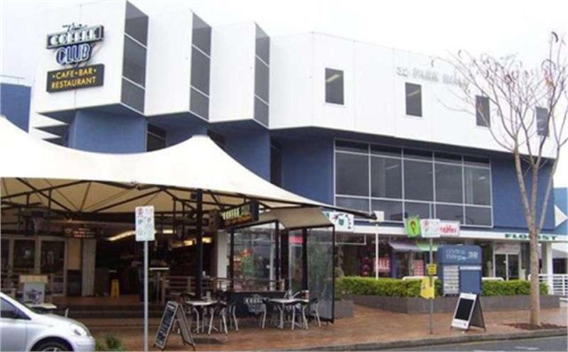 Click to view all images Milton QLD 4064 - Image 1